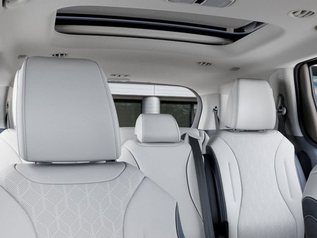 New 2026 Kia Carnival SX FWD image 28