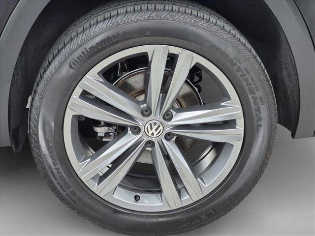 Used 2019 Volkswagen Atlas SEL R-Line FWD image 25
