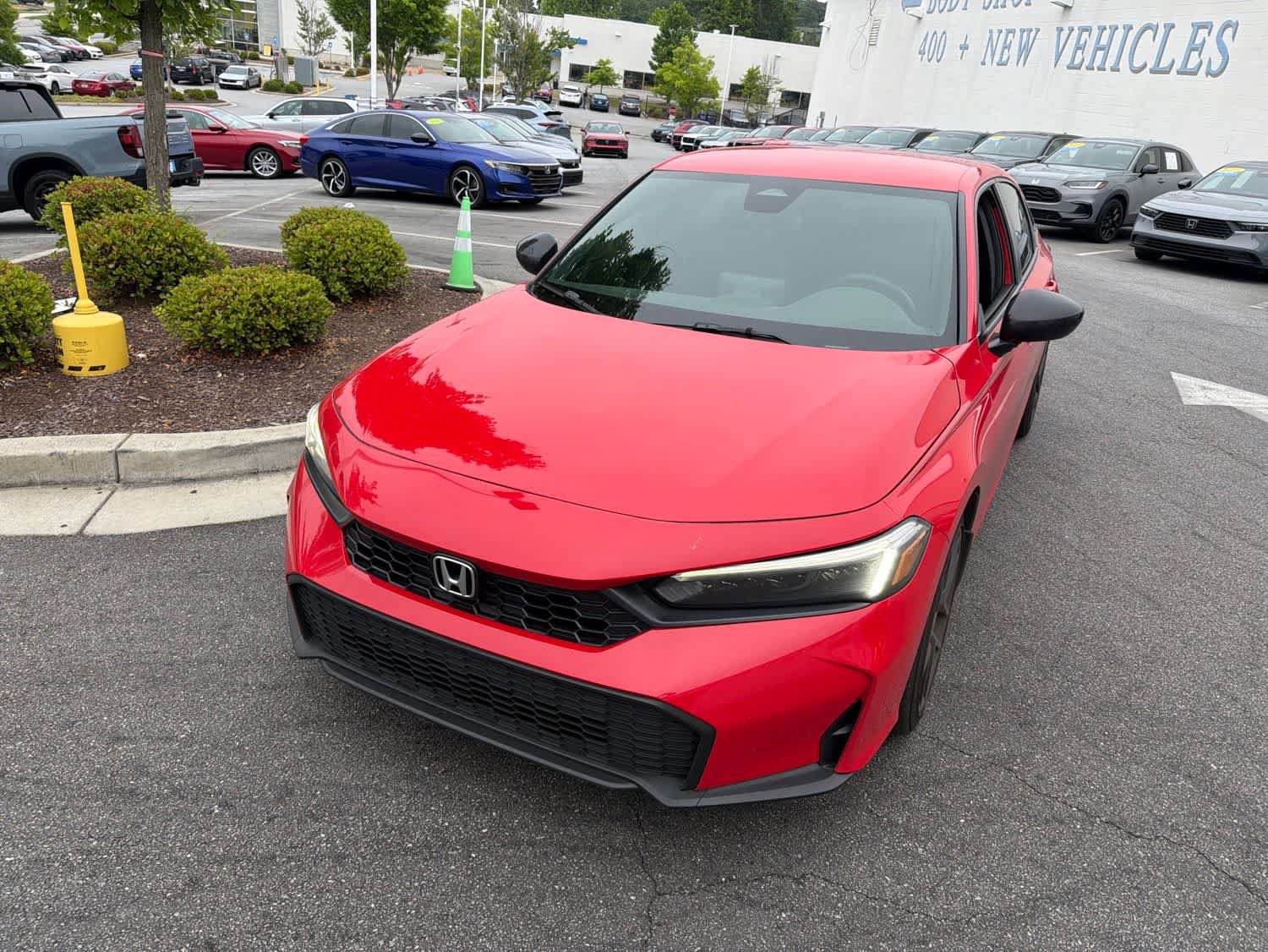 Used 2025 Honda Civic Sport image 3