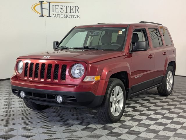 Used 2016 Jeep Patriot Sport w/ Power Value Group FWD image 4