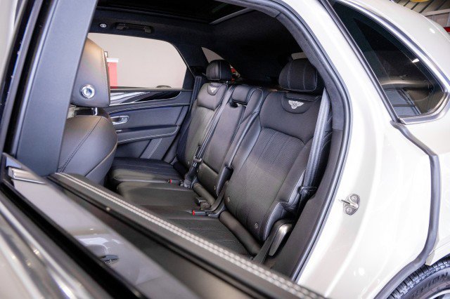 Used 2018 Bentley Bentayga image 20