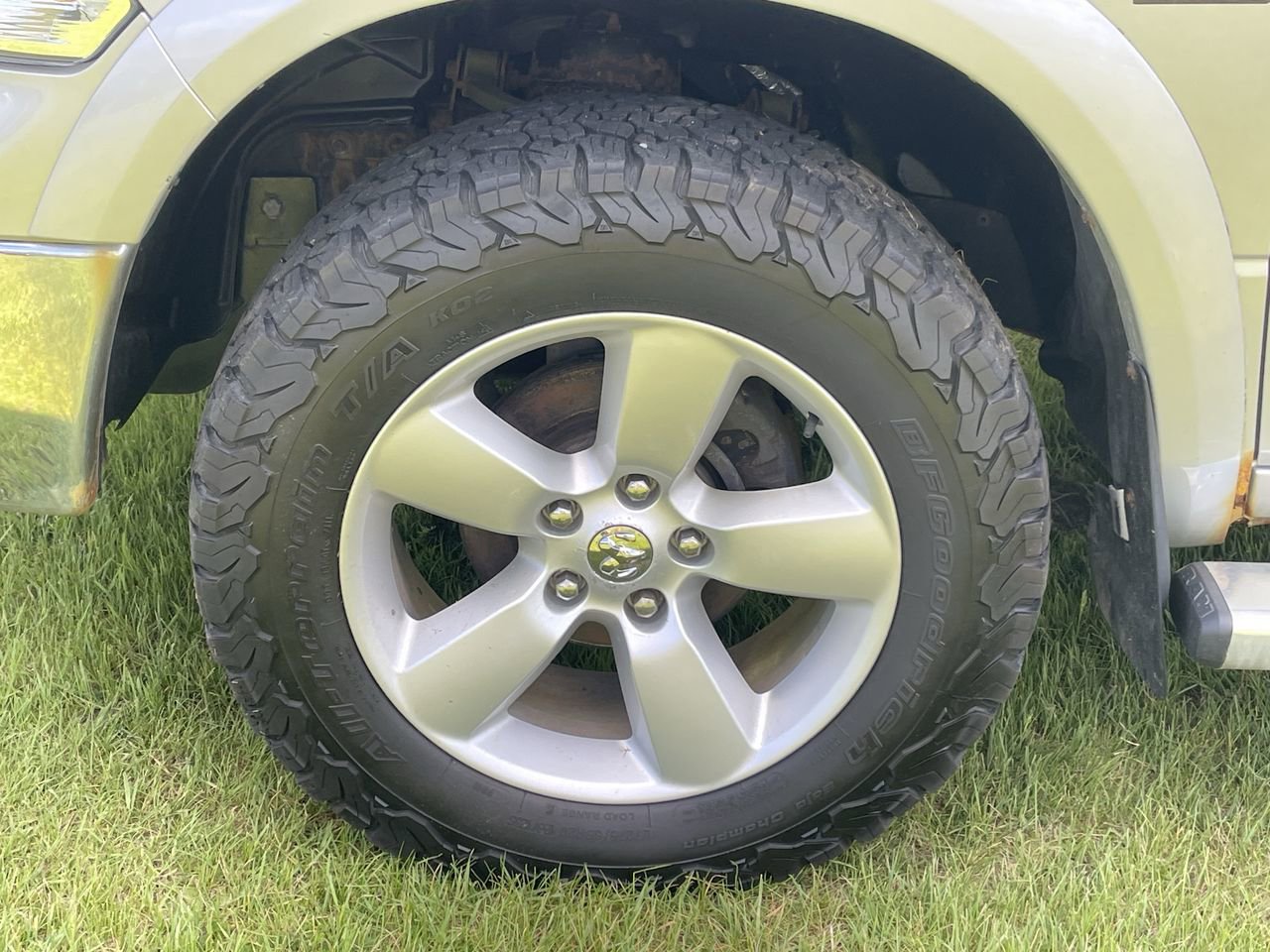 Used 2014 RAM 1500 Outdoorsman AWD/4WD image 26
