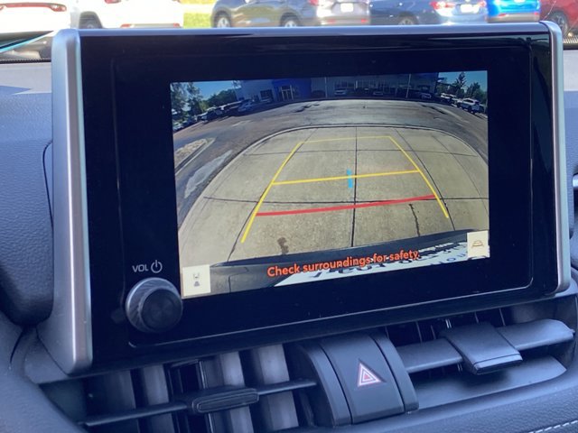 Used 2024 Toyota RAV4 XLE FWD image 36