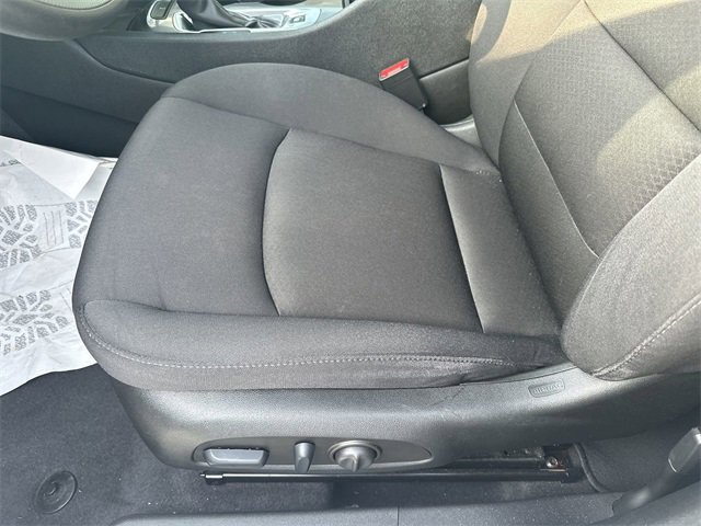 Used 2023 Chevrolet Malibu LT image 14