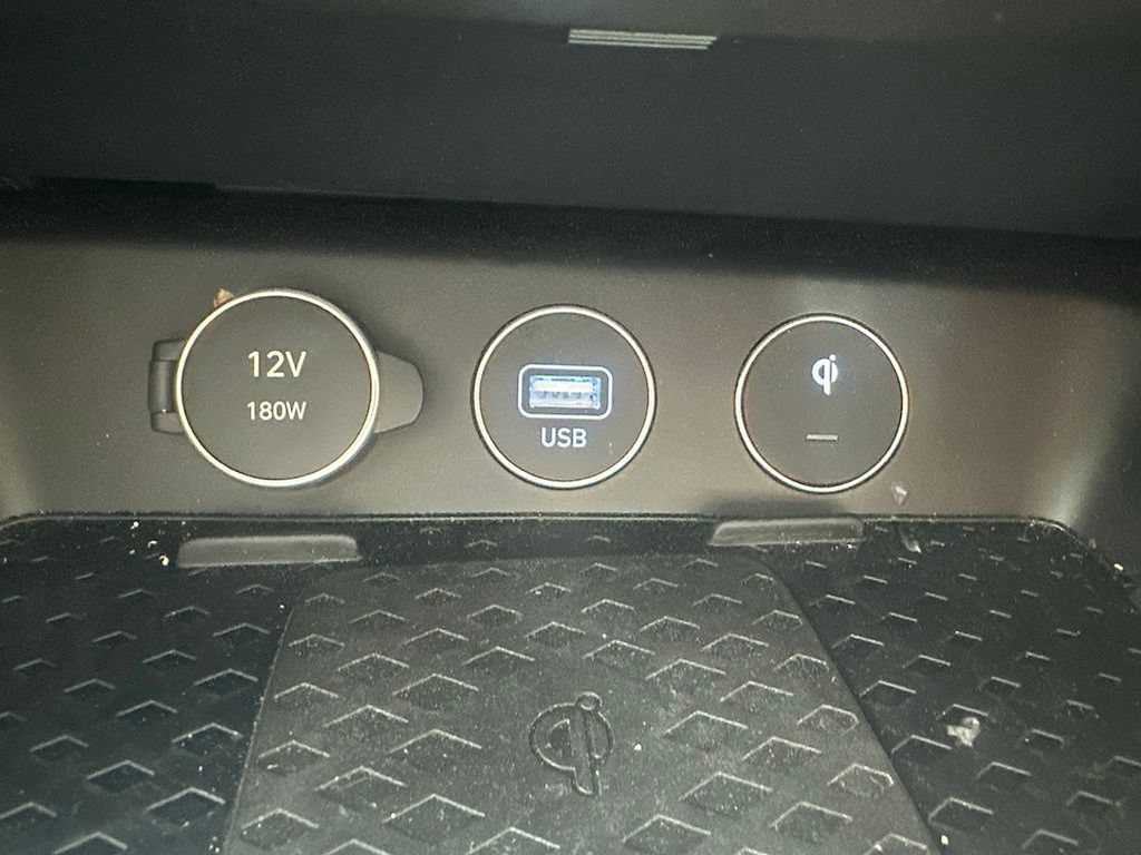 Certified 2026 Genesis G70 2.5T Prestige AWD/4WD image 16