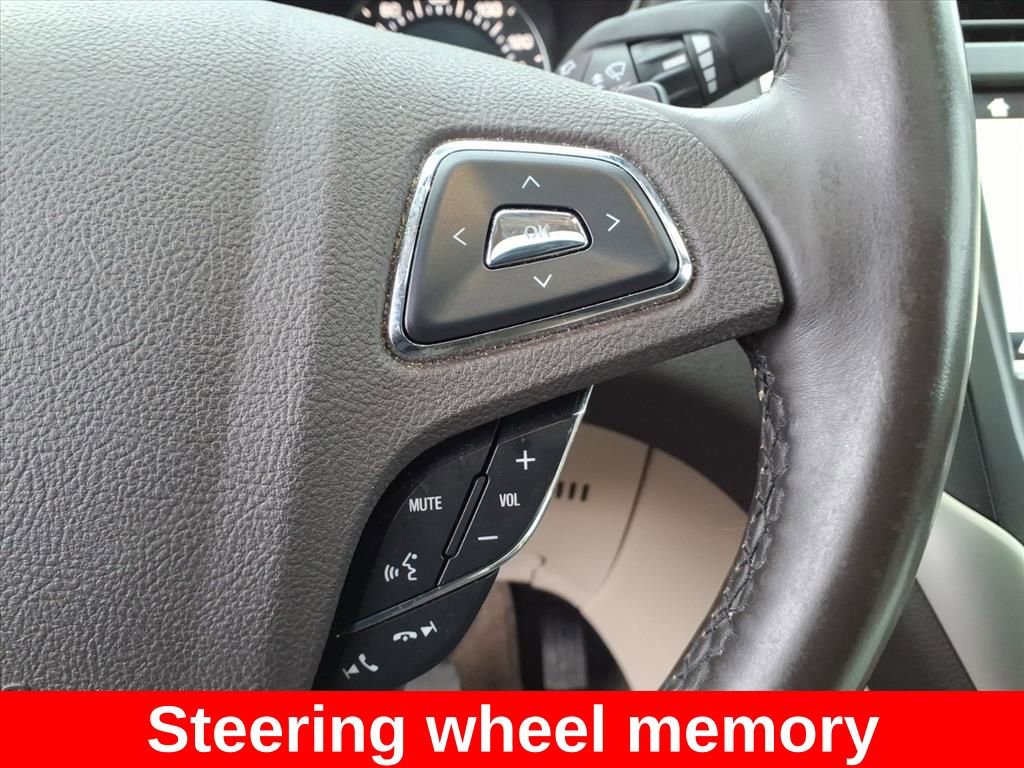 Used 2018 Lincoln MKC Reserve w/ Lincoln MKC Climate Package image 19