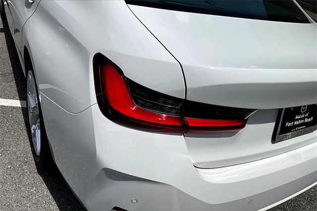 Used 2025 BMW 330i Sedan image 20