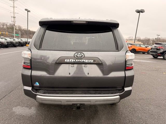 Used 2020 Toyota 4Runner TRD Off-Road AWD/4WD image 6