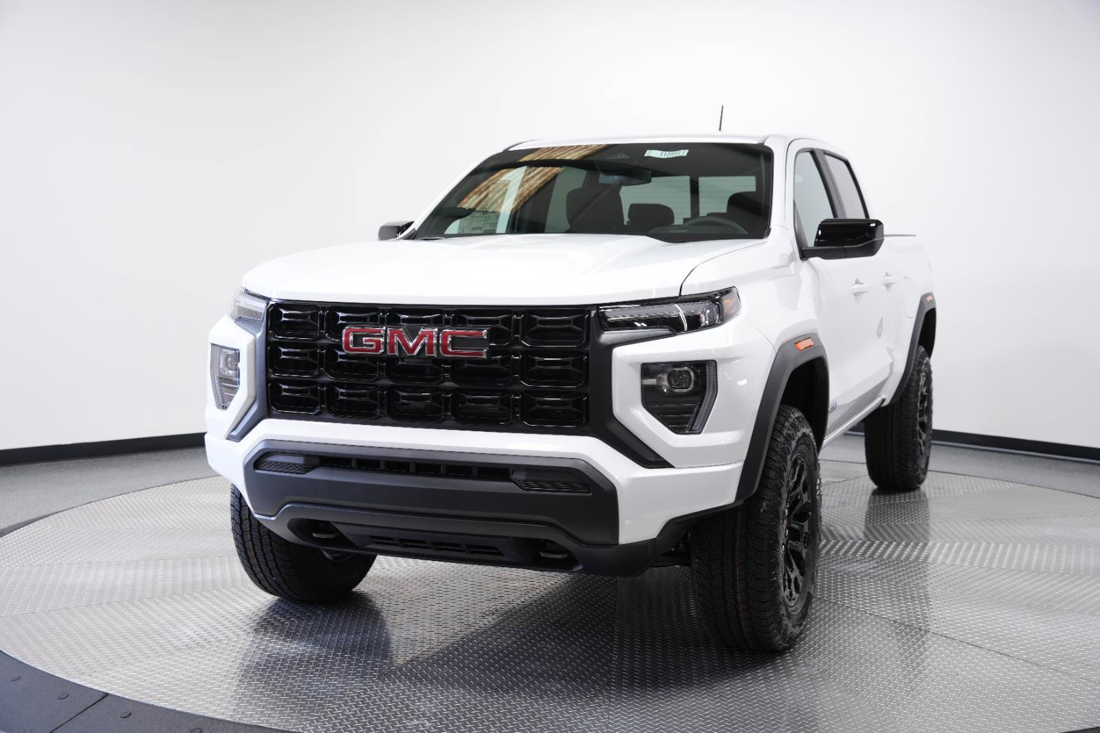 New 2026 GMC Canyon Elevation RWD image 3
