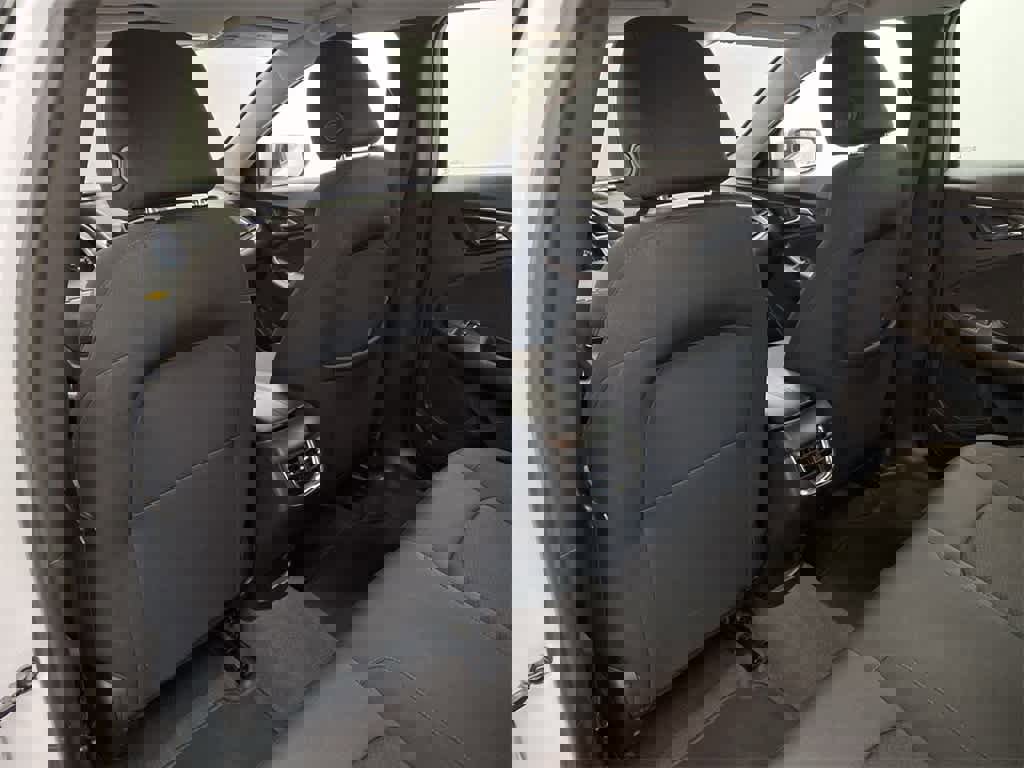 Used 2023 Chevrolet Malibu LT image 17