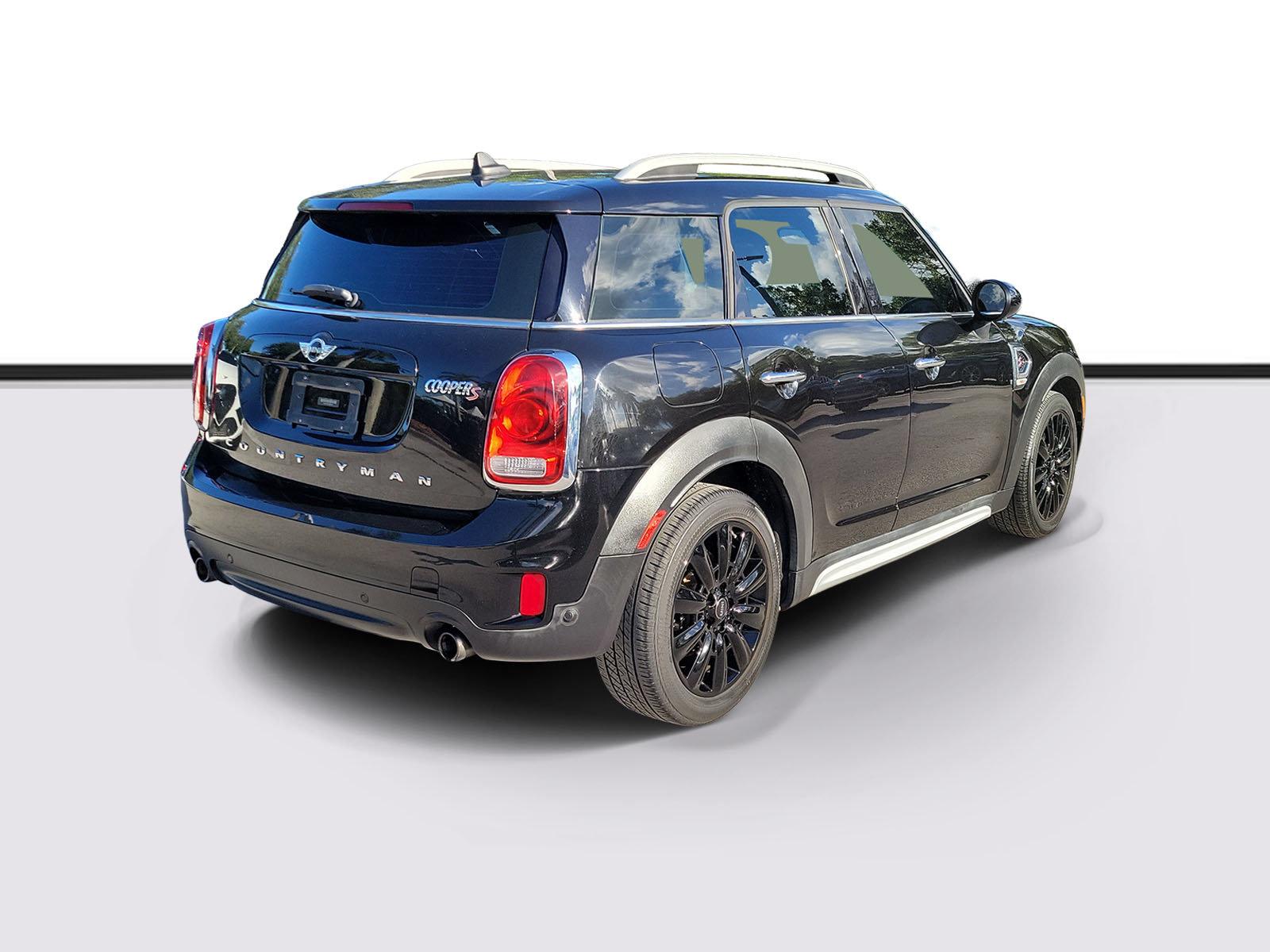 Used 2017 MINI Cooper Countryman S FWD image 4