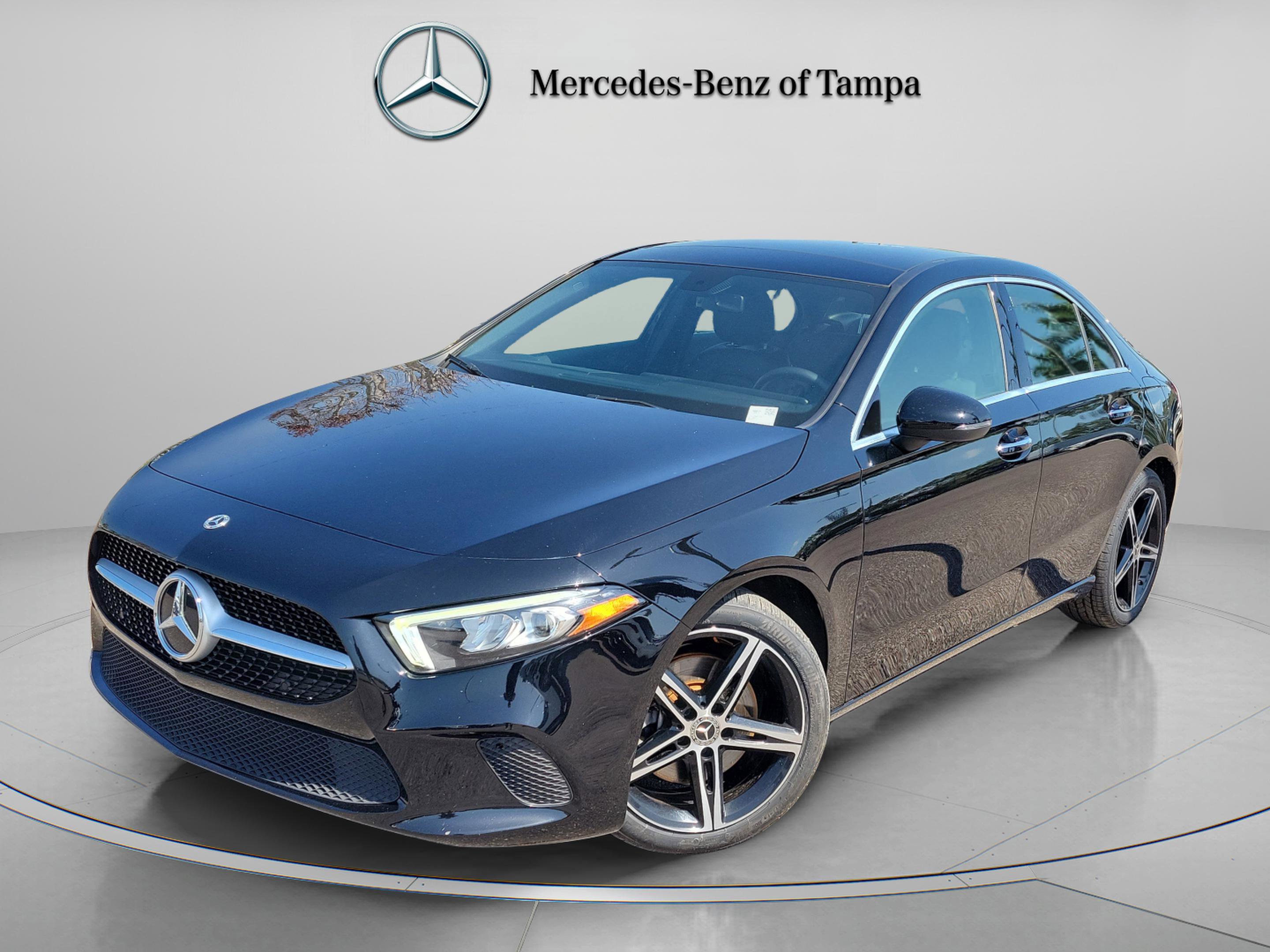 Certified 2022 Mercedes-Benz A 220 image 1