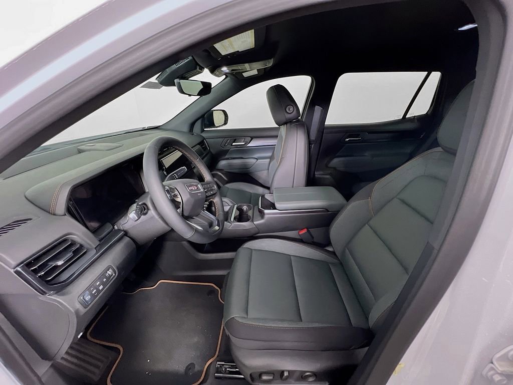 New 2026 GMC Terrain AT4 w/ Technology Package II image 18