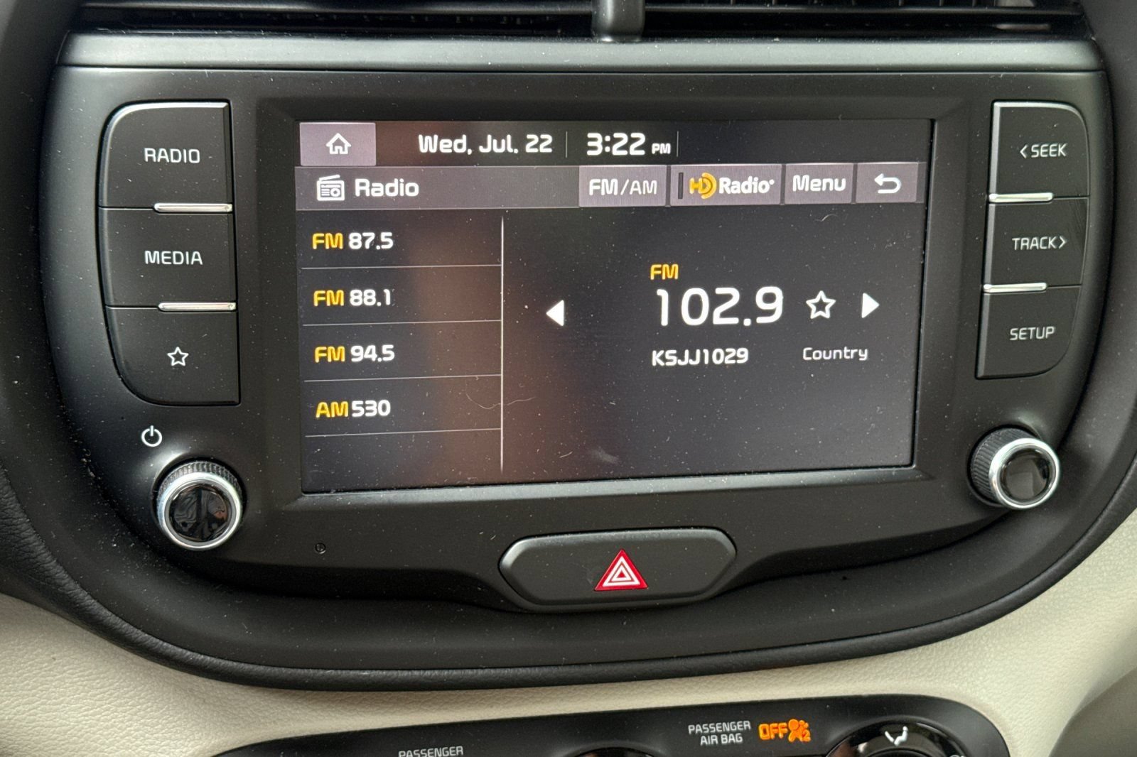 Used 2023 Kia Soul LX FWD image 24