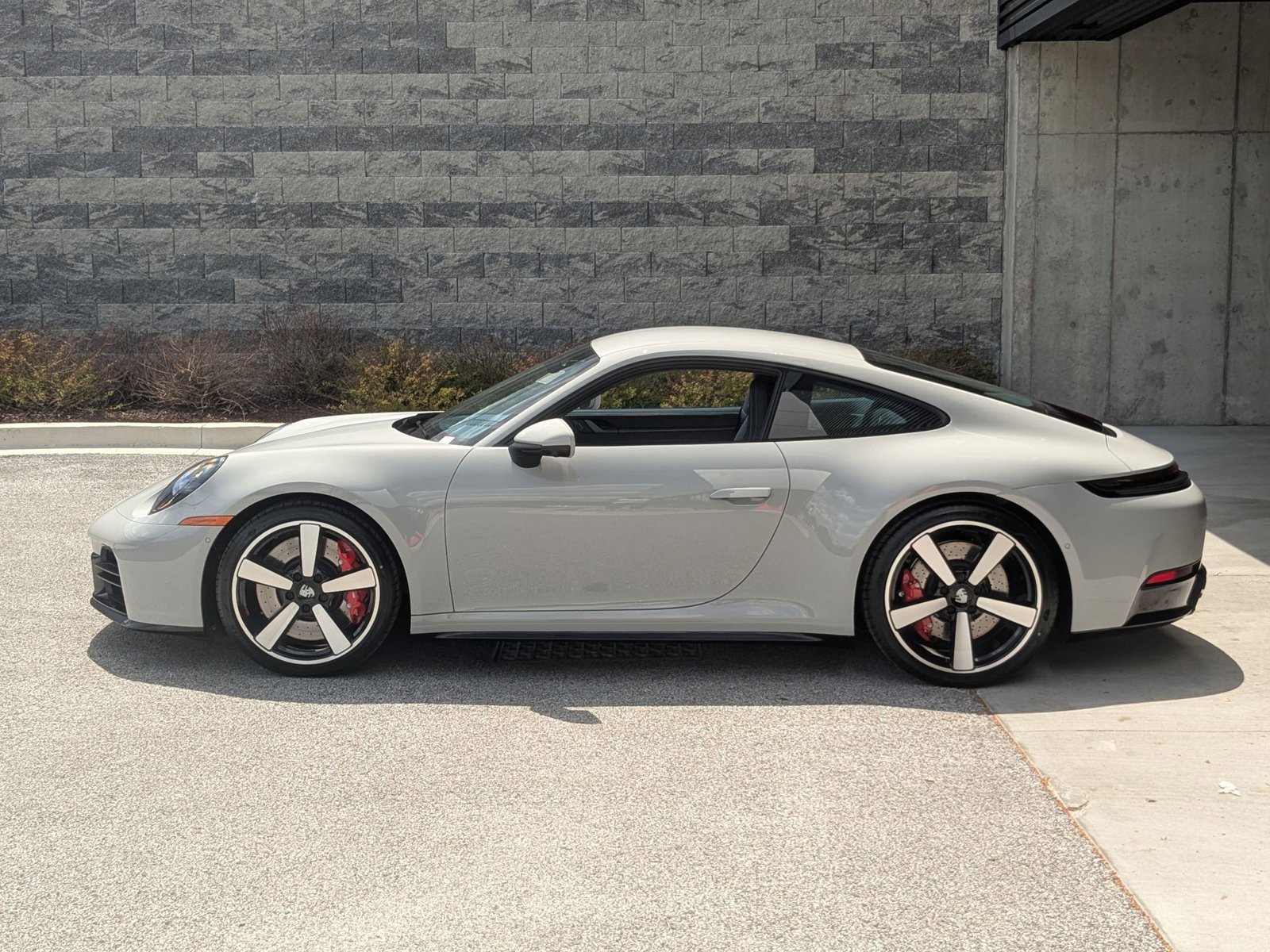 New 2026 Porsche 911 Carrera S RWD video 2