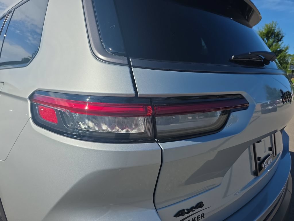 New 2026 Jeep Grand Cherokee L 4WD image 37