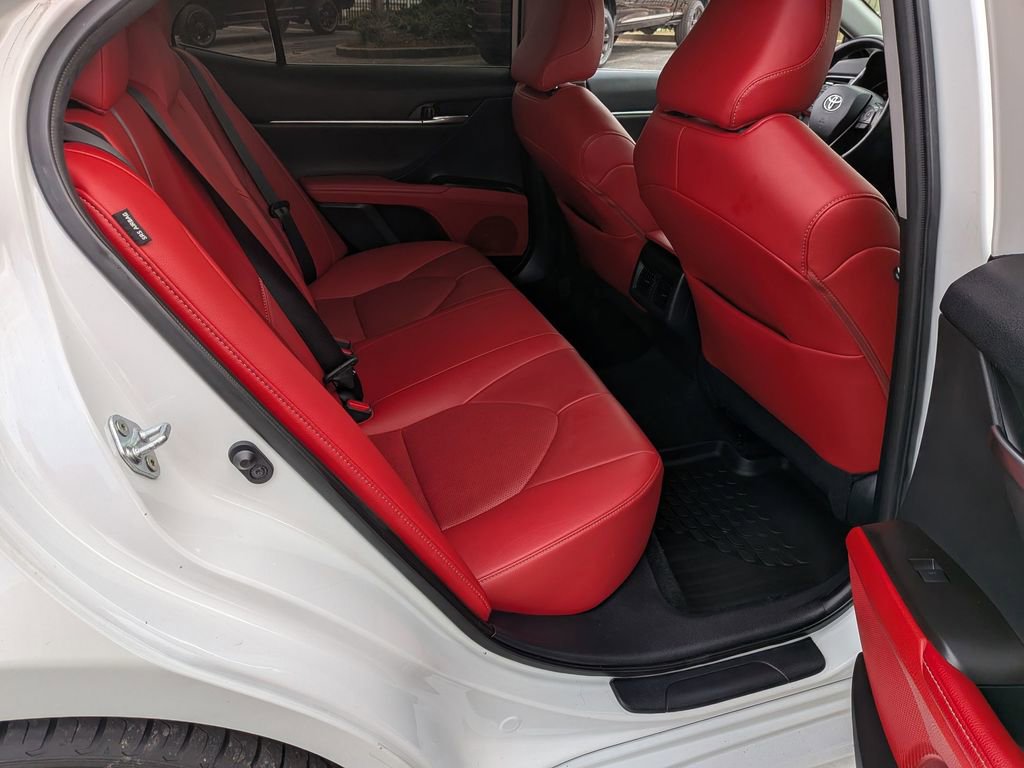 Used 2023 Toyota Camry XSE image 28