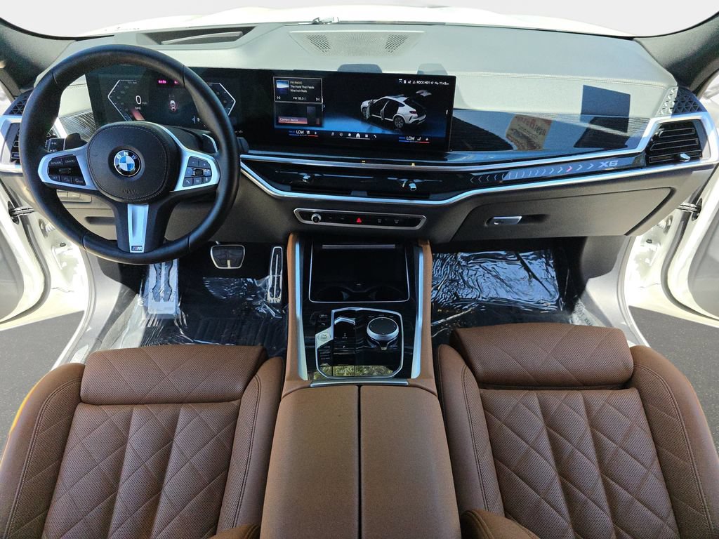 Used 2024 BMW X6 xDrive40i w/ Premium Package AWD/4WD image 10