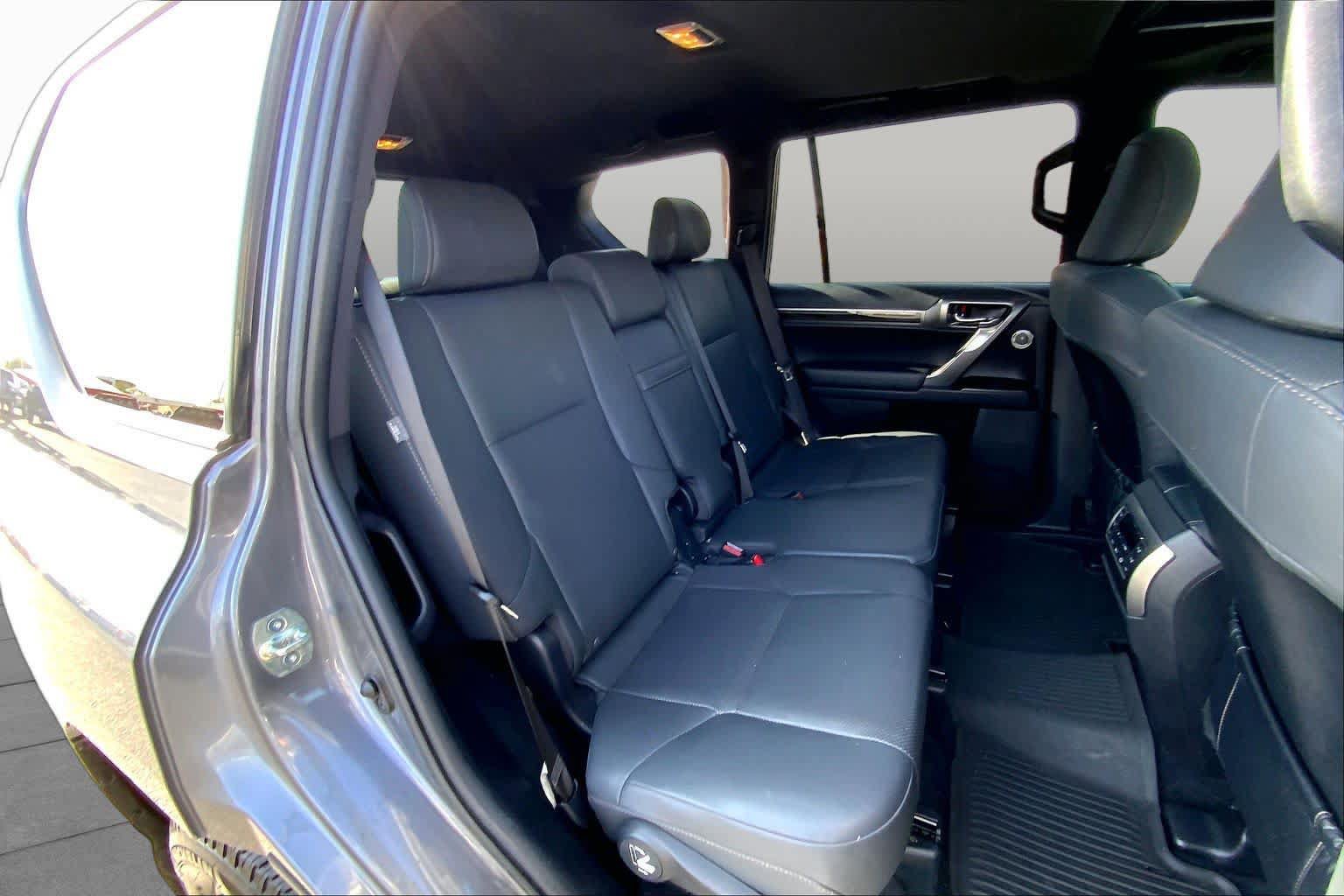 Used 2022 Lexus GX 460 Premium w/ Premium Plus Package AWD/4WD image 20
