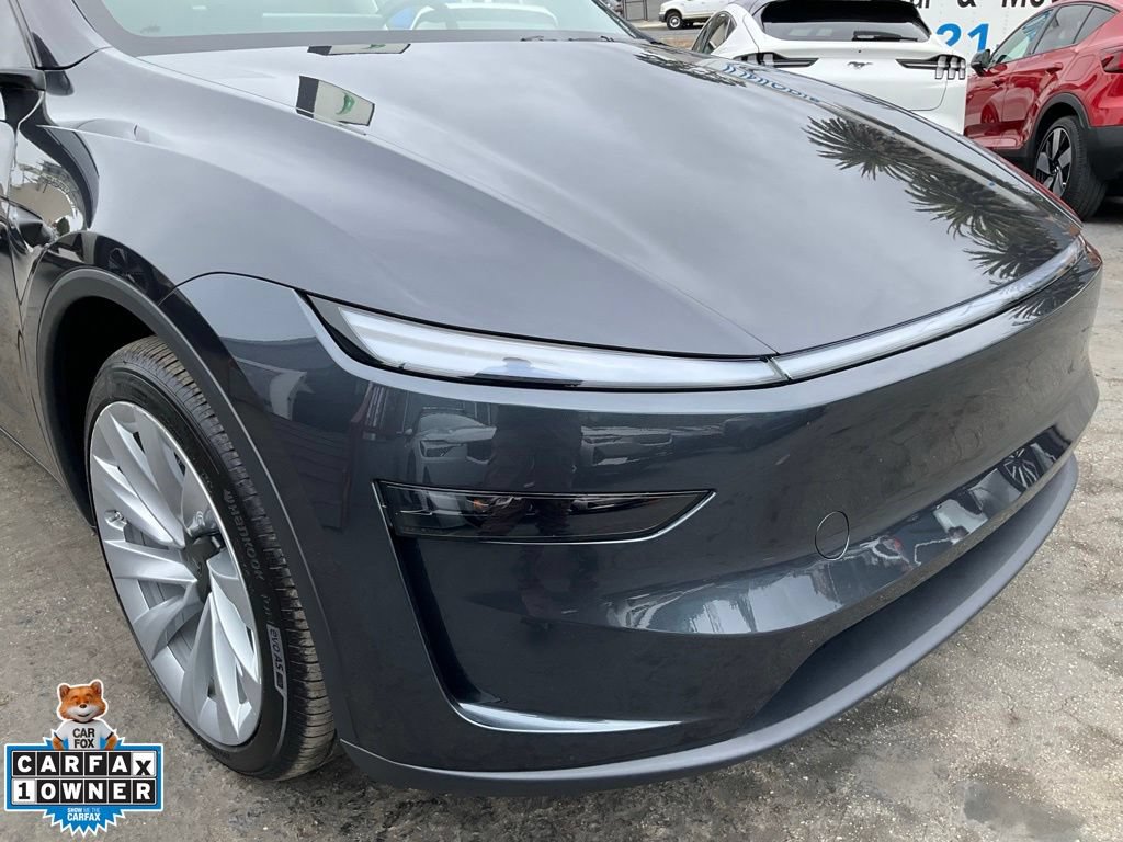 Used 2026 Tesla Model Y AWD image 77
