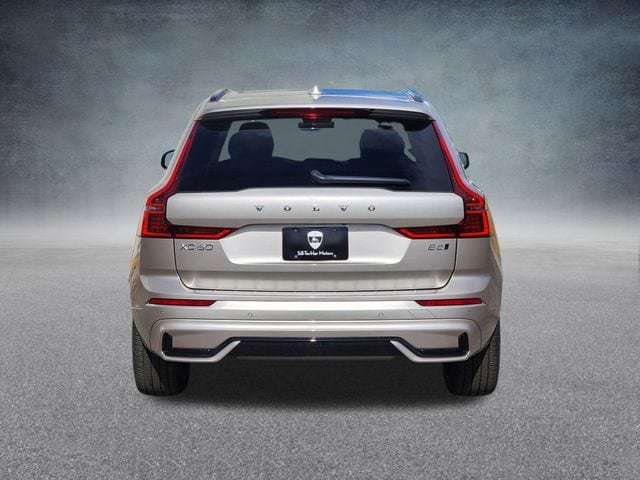 New 2026 Volvo XC60 B5 Ultra w/ Protection Package Premier AWD/4WD image 6