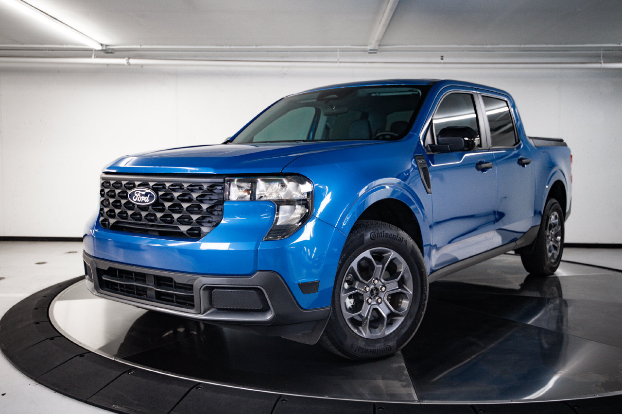 Used 2025 Ford Maverick XLT w/ XLT Luxury Package FWD image 1