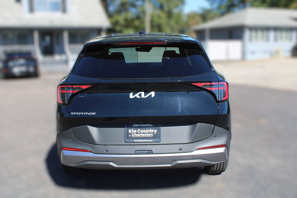New 2027 Kia Sportage EX FWD image 8