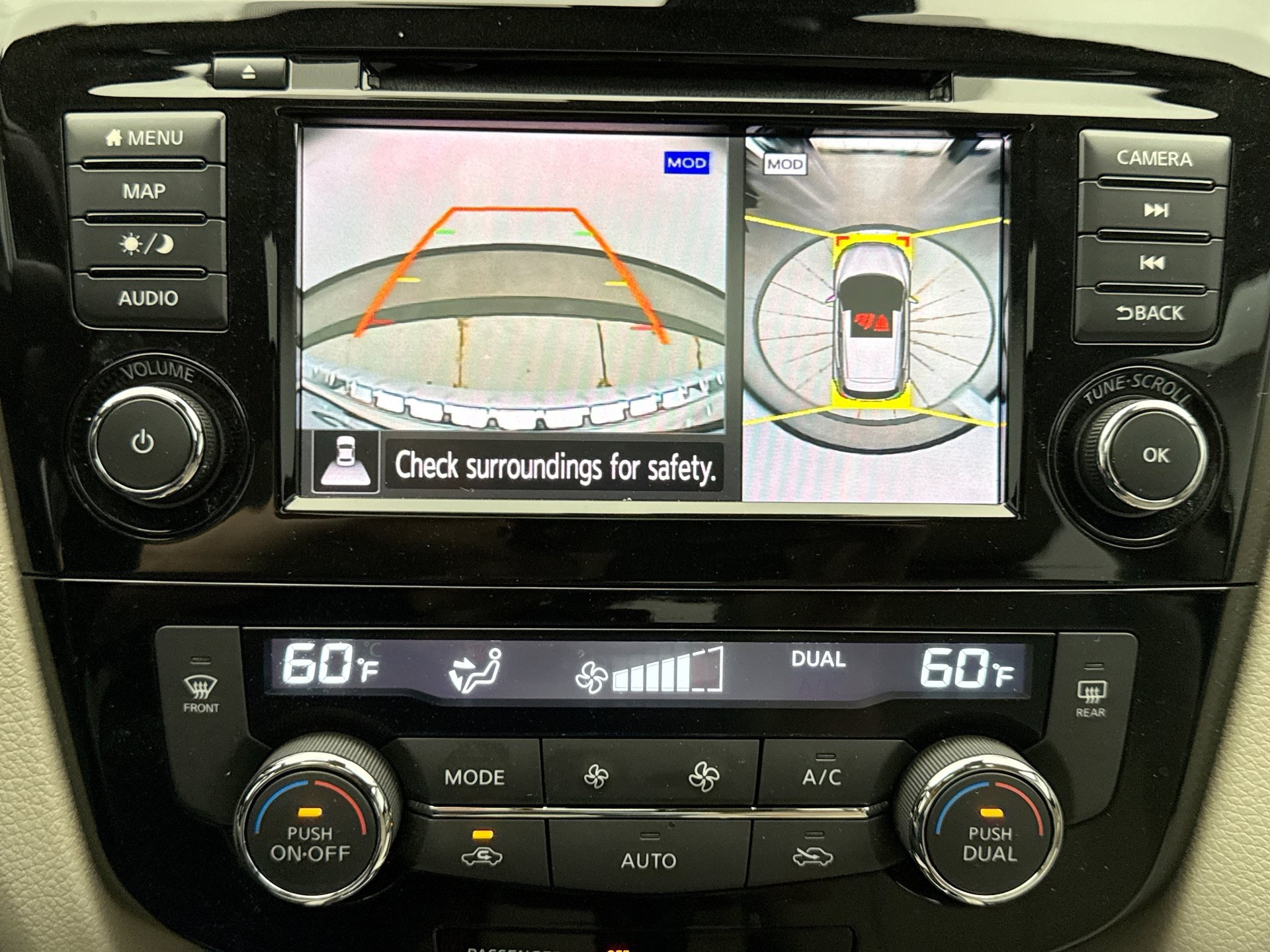 Used 2022 Nissan Rogue Sport SL w/ Premium Package FWD image 23