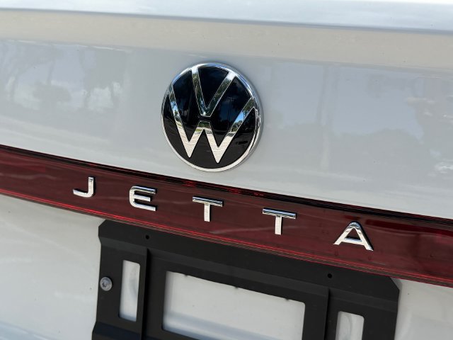New 2027 Volkswagen Jetta S FWD image 9