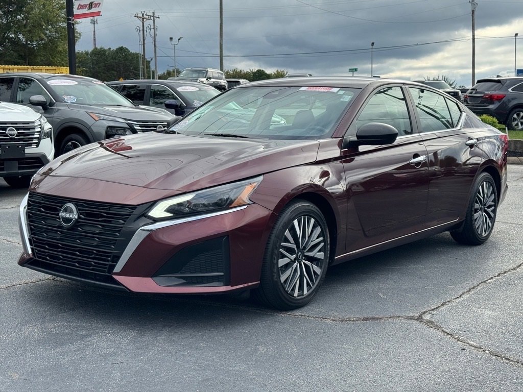 Certified 2024 Nissan Altima 2.5 SV image 7
