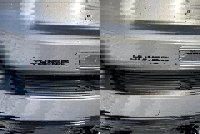 Used 2023 GMC Yukon XL SLT image 7