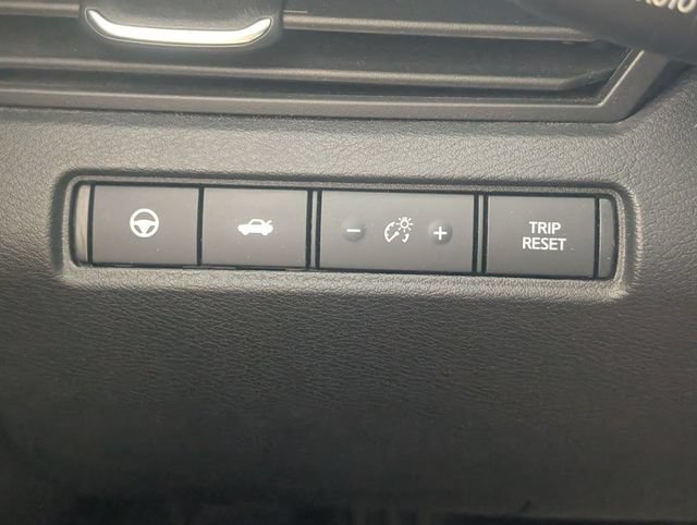 Used 2021 Nissan Altima 2.5 SV w/ SV Premium Package FWD image 15