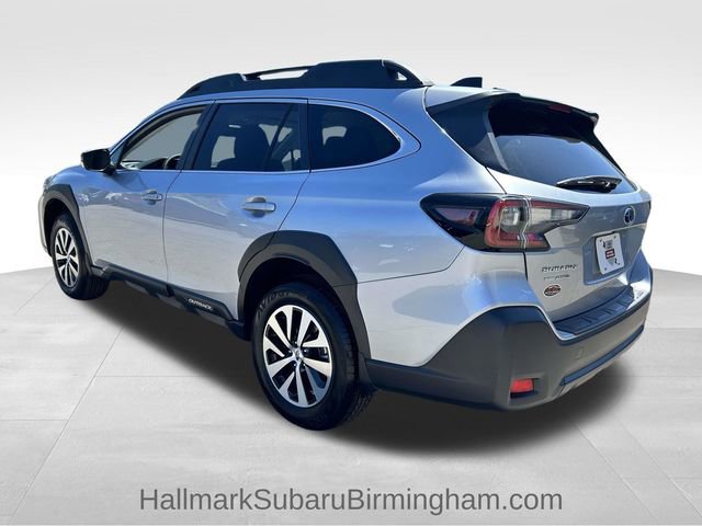 Used 2025 Subaru Outback Premium w/ Popular Package #1A image 5