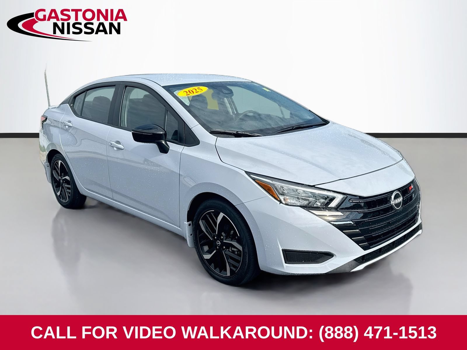 Used 2025 Nissan Versa SR w/ Trunk Package FWD 360° Tour