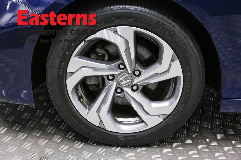 Used 2020 Honda Accord EX image 31