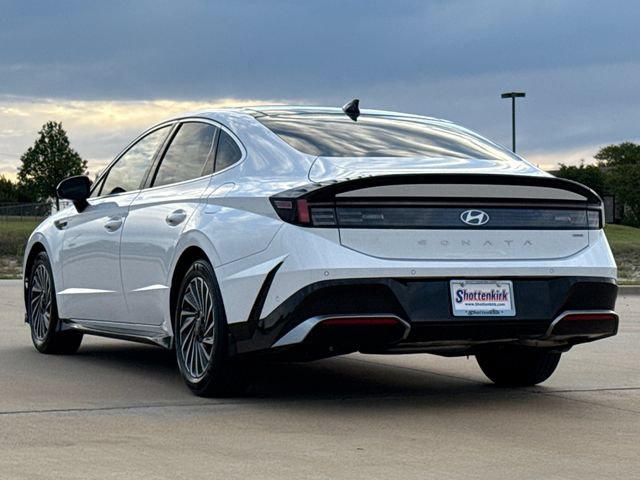 Used 2025 Hyundai Sonata Limited FWD image 6