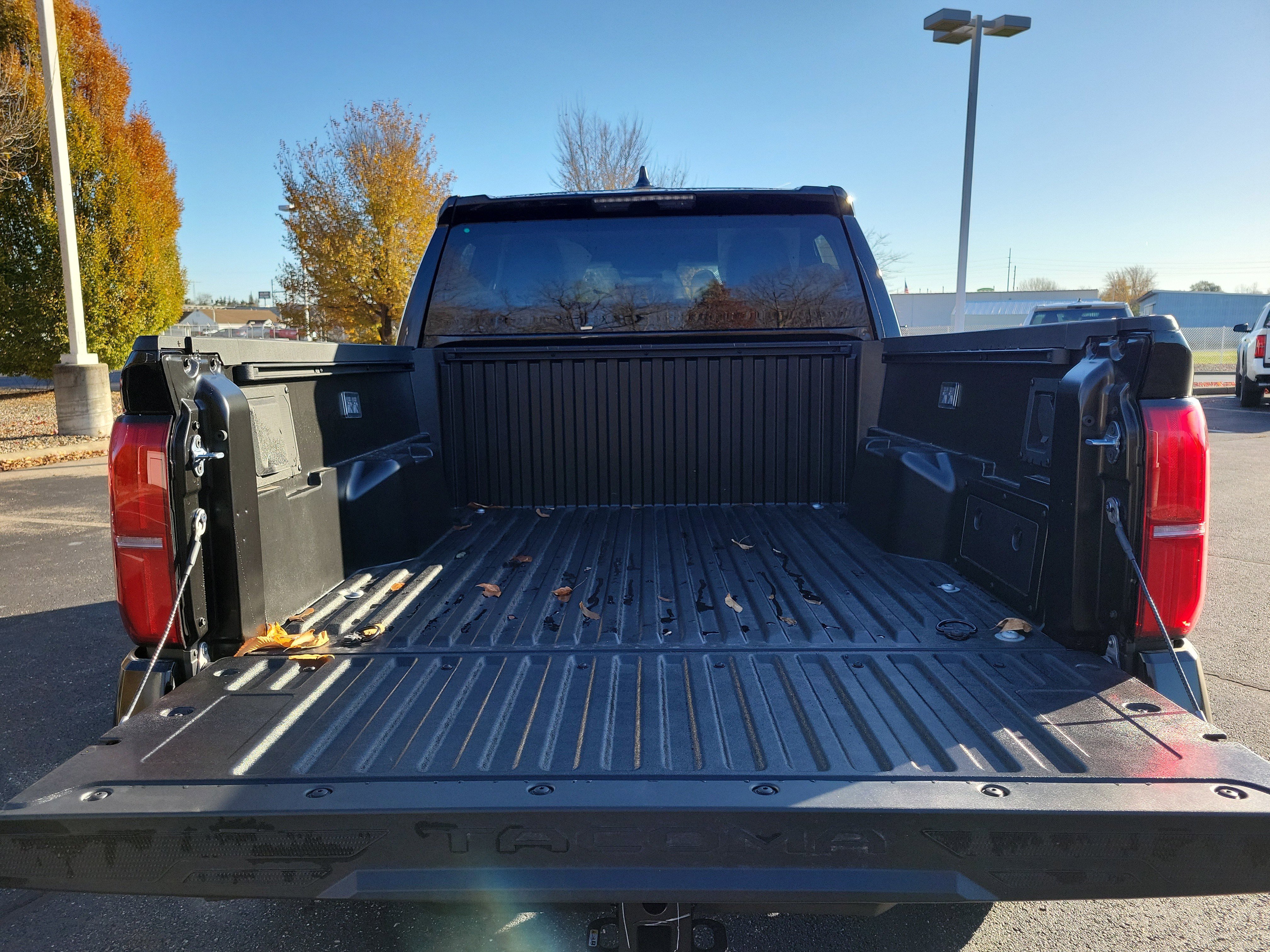 New 2025 Toyota Tacoma TRD Off-Road image 5