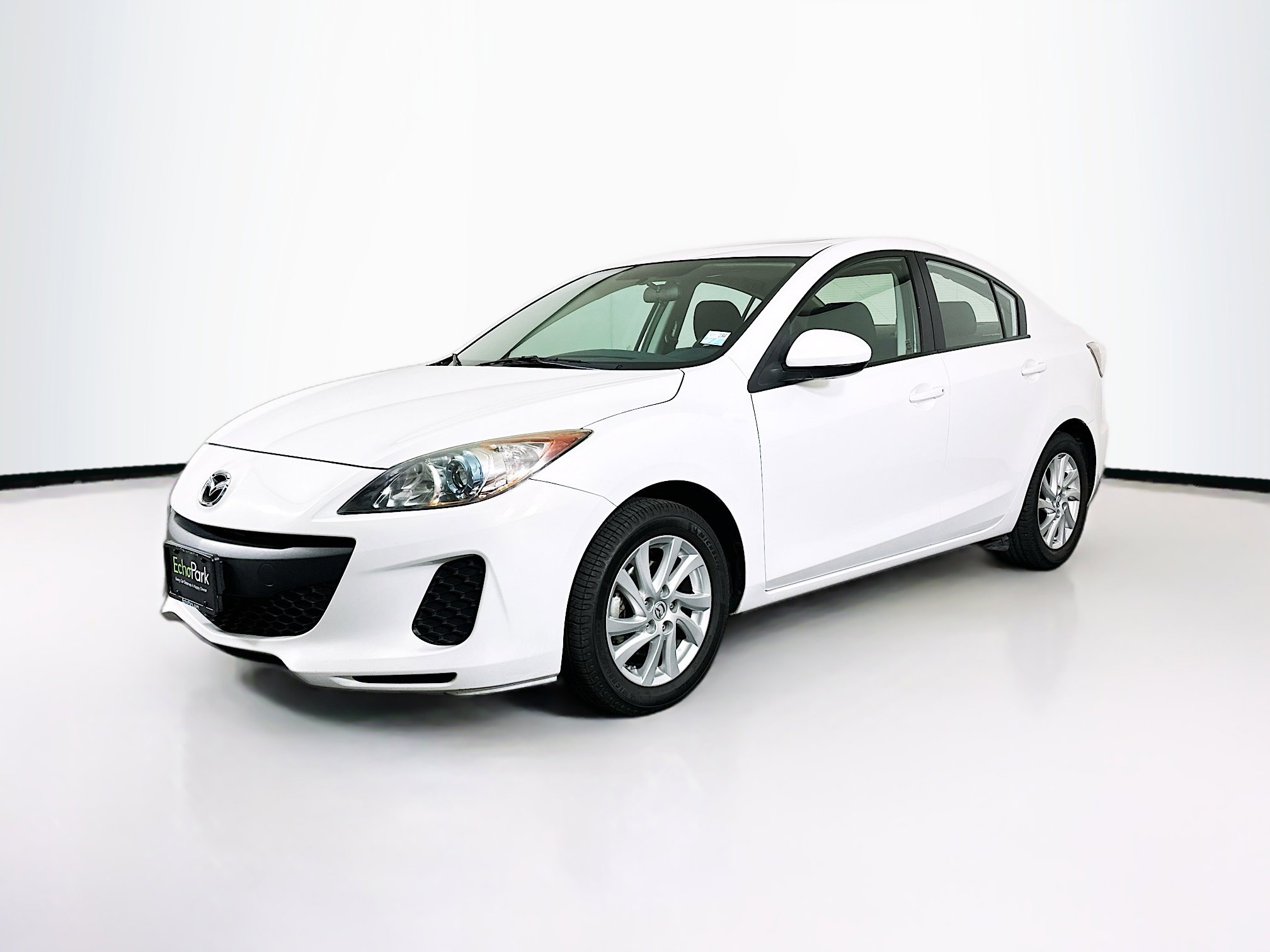 Used 2012 MAZDA MAZDA3 i Touring FWD image 3