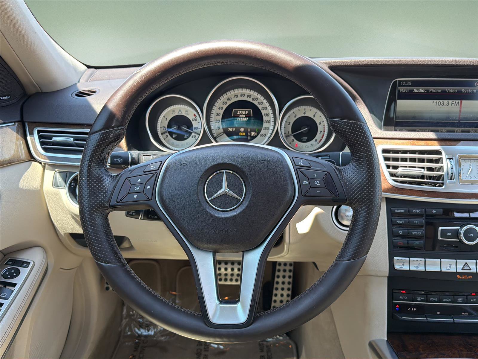 Used 2014 Mercedes-Benz E 350 4MATIC Wagon image 11