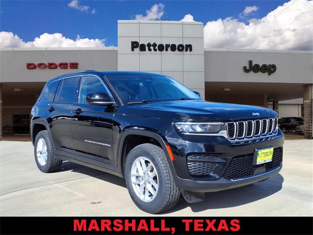 Used 2023 Jeep Grand Cherokee Laredo