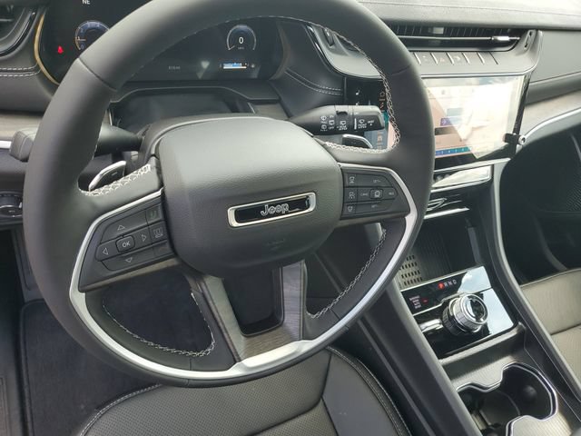 New 2026 Jeep Grand Cherokee Limited AWD/4WD image 19