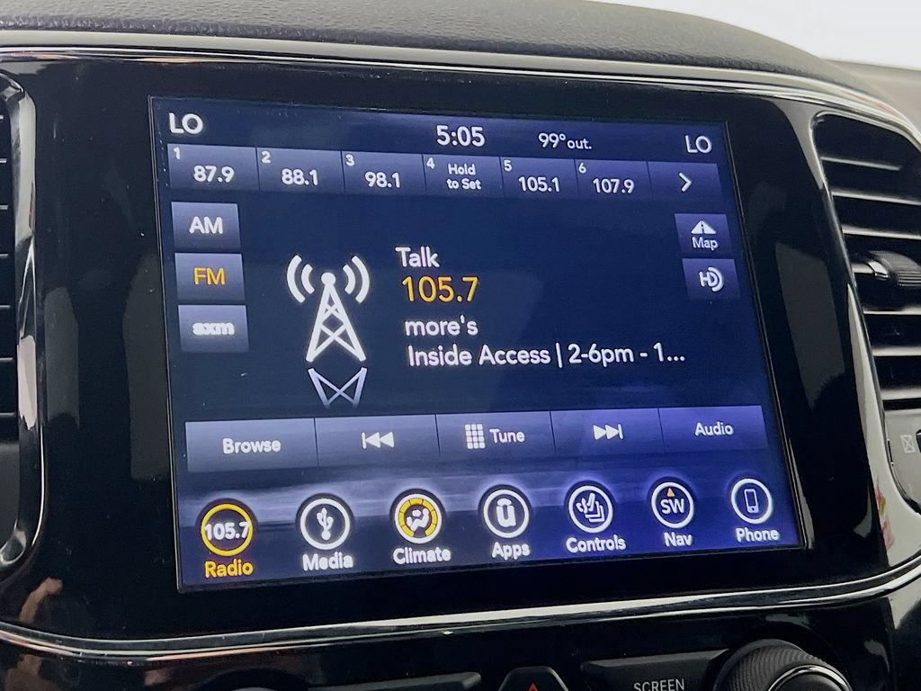 Used 2019 Jeep Grand Cherokee Altitude AWD/4WD image 7