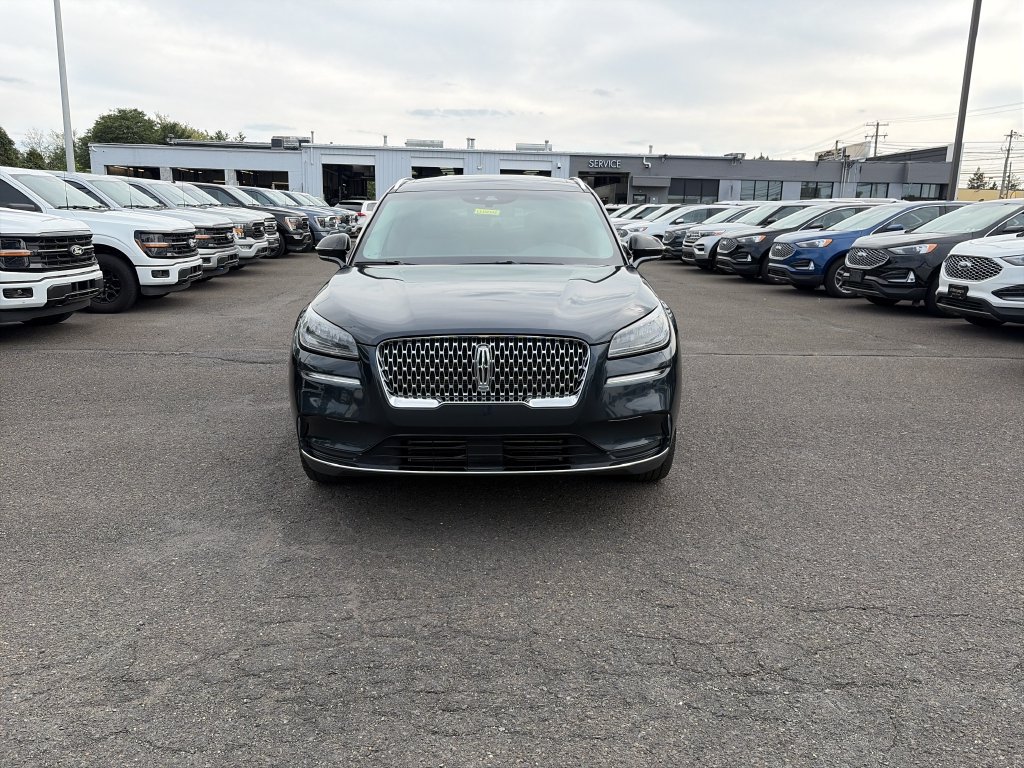 Certified 2022 Lincoln Corsair Reserve w/ Elements Package AWD/4WD image 9