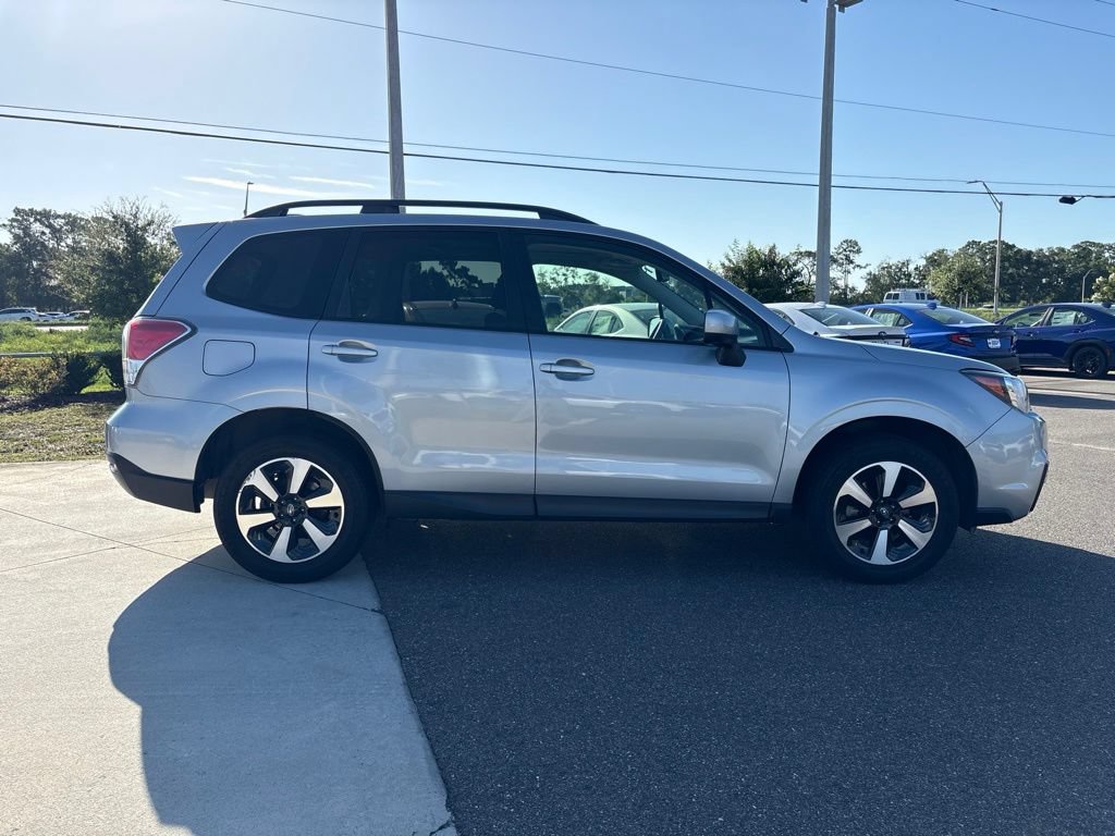 Used 2018 Subaru Forester 2.5i Premium AWD/4WD image 4