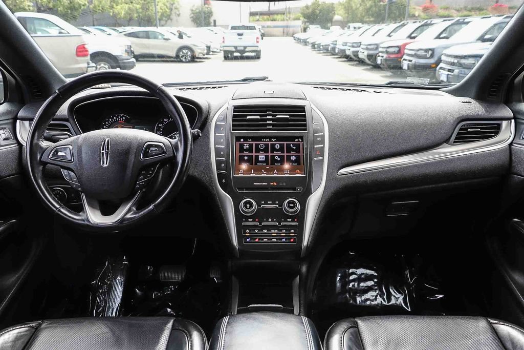 Used 2019 Lincoln MKC Reserve FWD image 16