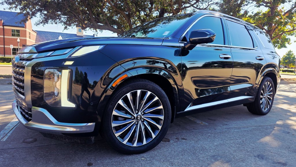 Used 2023 Hyundai Palisade Calligraphy AWD/4WD image 5