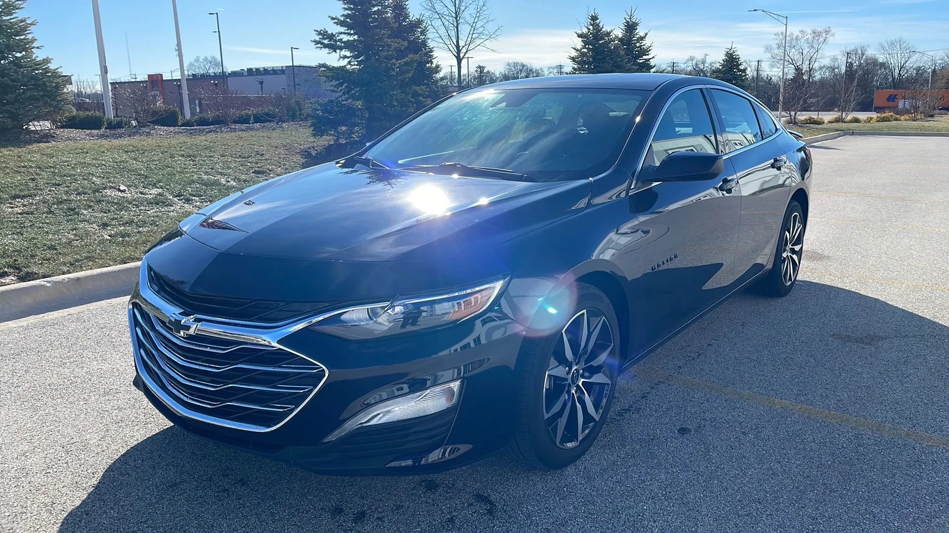 Used 2024 Chevrolet Malibu RS FWD image 3