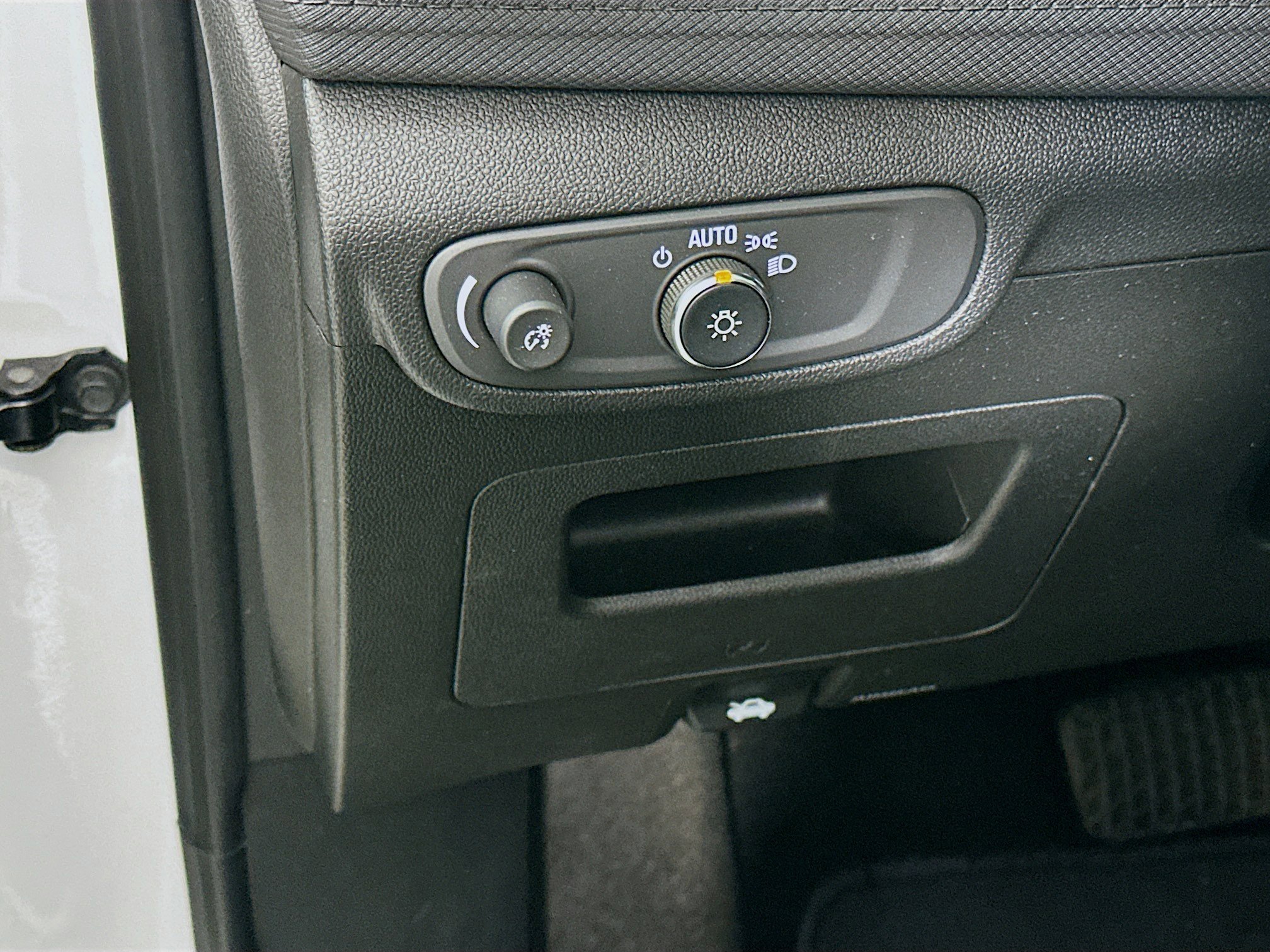 Used 2024 Chevrolet TrailBlazer LT w/ Convenience Package image 17