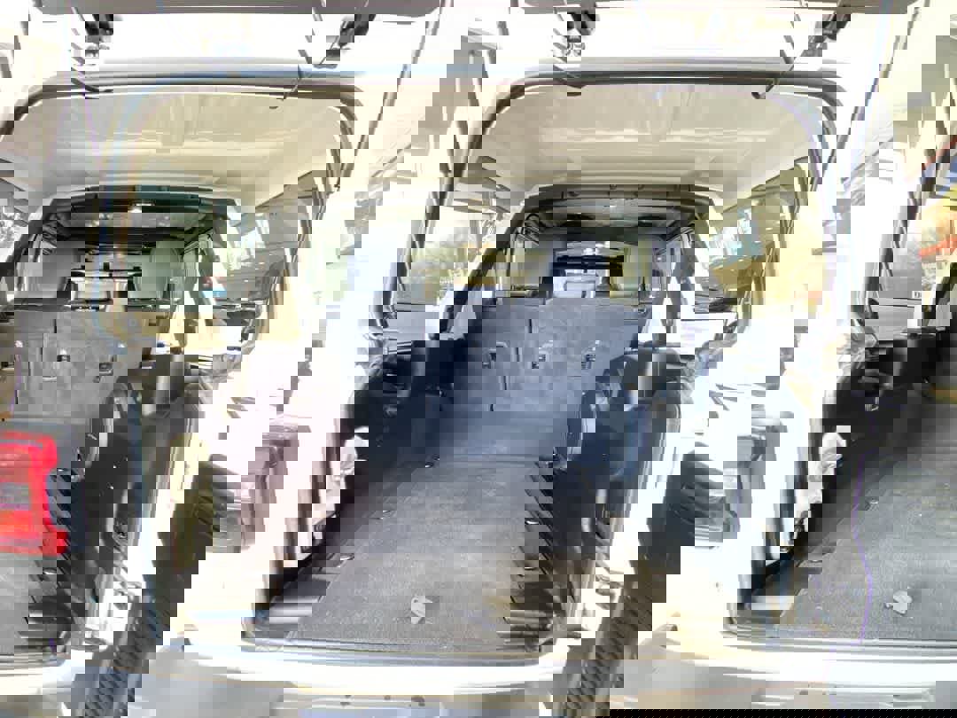 Used 2021 Jeep Wrangler Sahara w/ Safety Group image 25