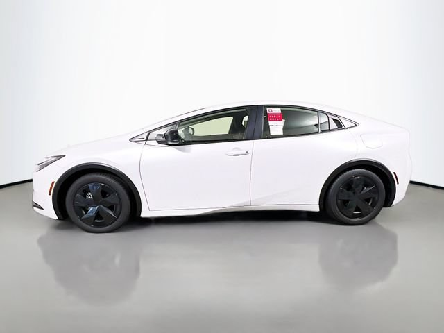 New 2026 Toyota Prius Plug-In Hybrid FWD image 6